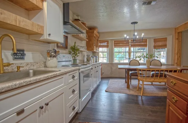 $415,000 | 23326 Farm To Market Road 1293, Thicket, TX 77374