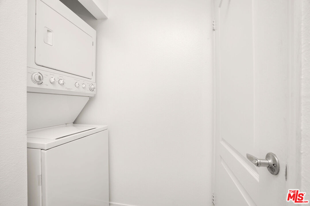 4060 Glencoe Avenue, Unit 228 Marina del Rey, CA 90292 - Photo 12 of 18 a close up of a washer and dryer