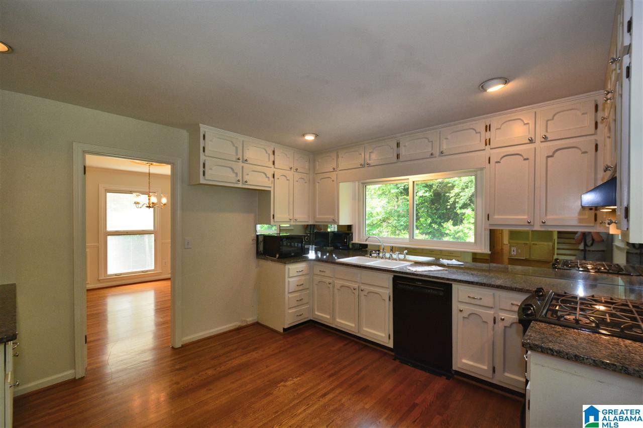 3736 Valley Head Road Birmingham, AL 35223 - Photo 22 of 43