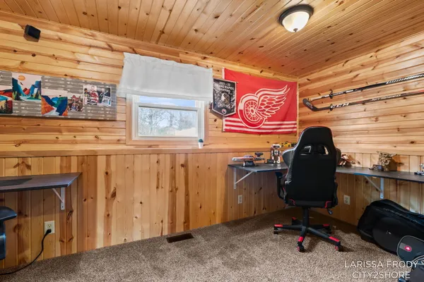 $339,900 | 245 Helen Drive, Rockford, MI 49341