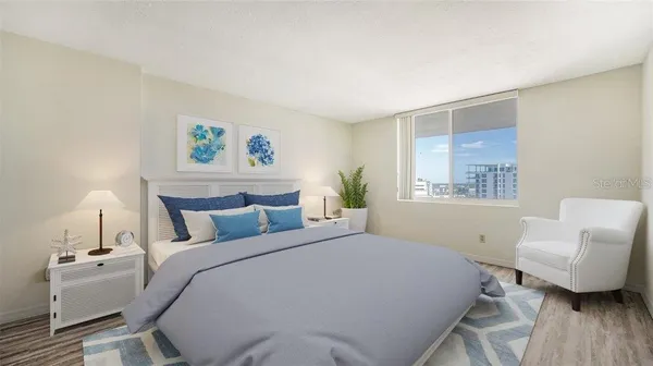 $599,000 | 101 South Gulfstream Avenue, Unit 15B, Sarasota, FL 34236