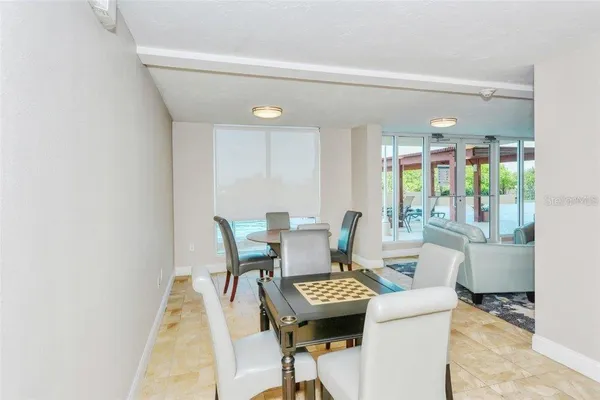 $599,000 | 101 South Gulfstream Avenue, Unit 15B, Sarasota, FL 34236