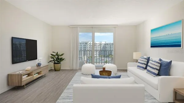 $599,000 | 101 South Gulfstream Avenue, Unit 15B, Sarasota, FL 34236