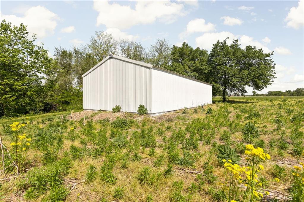 525 West Thompson Road Indianapolis, IN 46217 - Photo 19 of 33 Gallery Image 19