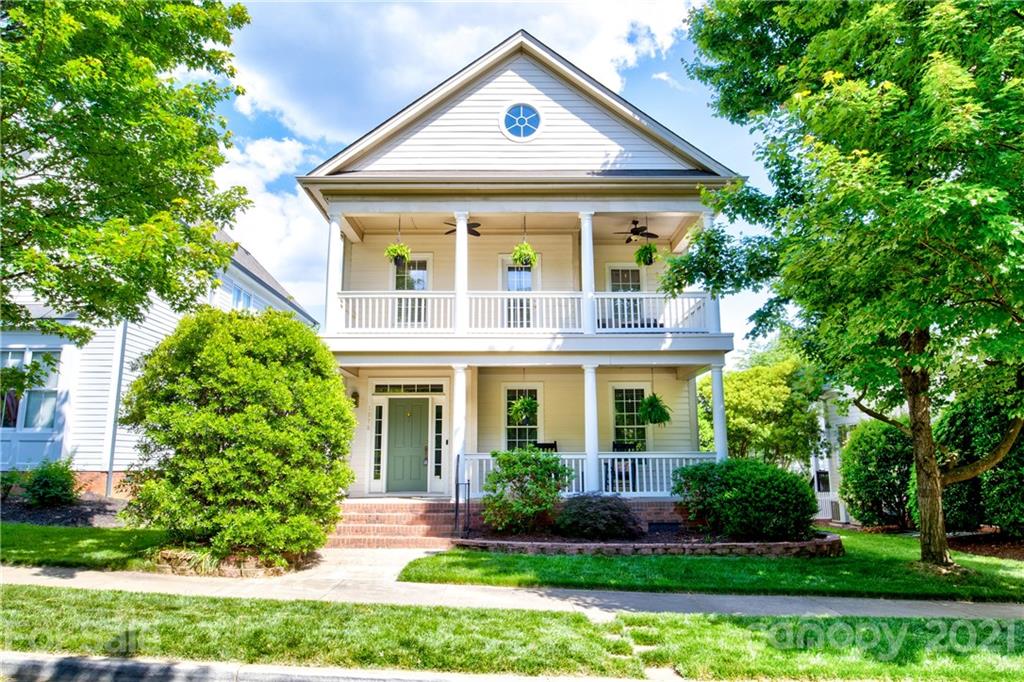 1375 Barnett Woods Fort Mill, SC 29708 - Photo 1 of 37 Gallery Image 1