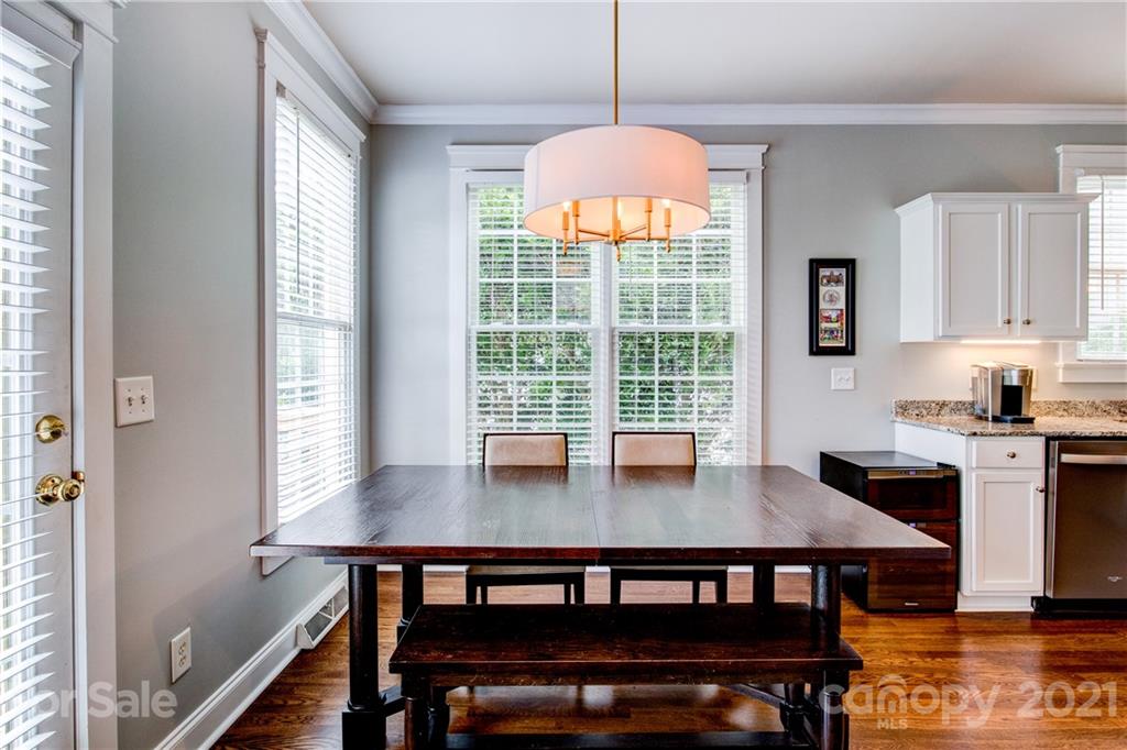 1375 Barnett Woods Fort Mill, SC 29708 - Photo 11 of 37 Gallery Image 11