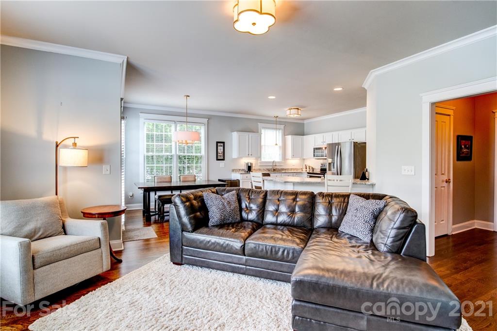 1375 Barnett Woods Fort Mill, SC 29708 - Photo 13 of 37 Gallery Image 13