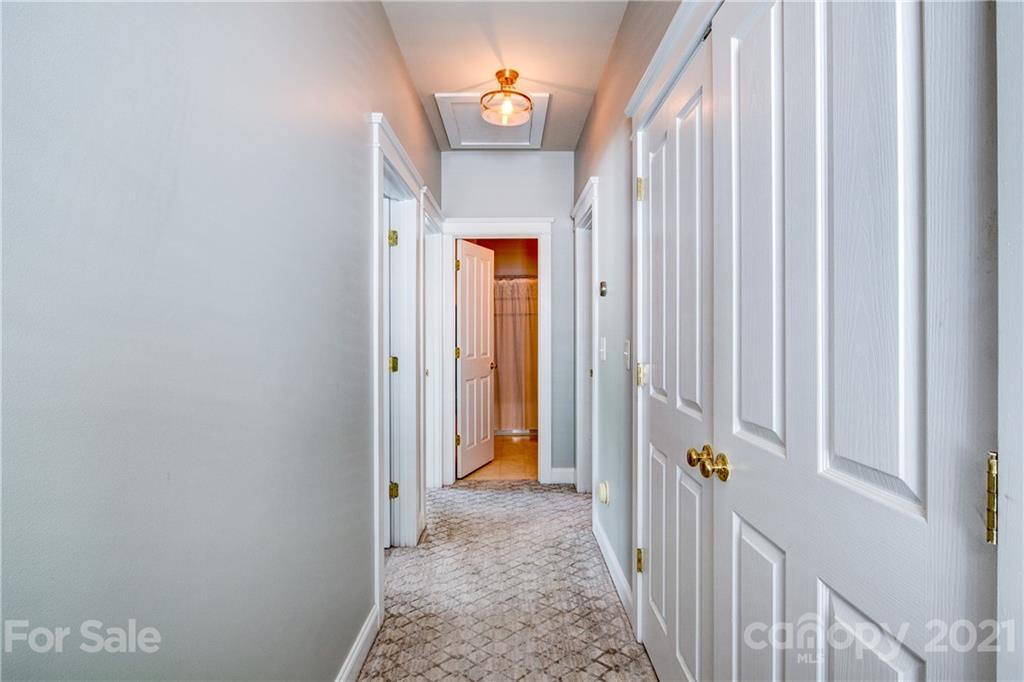 1375 Barnett Woods Fort Mill, SC 29708 - Photo 15 of 37 Gallery Image 15