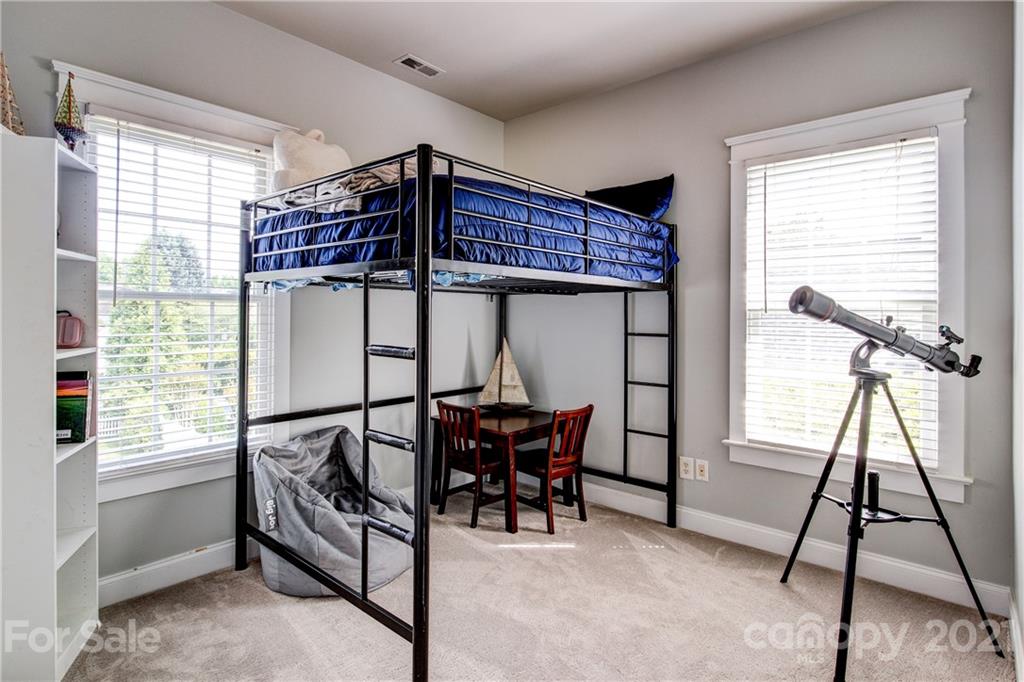 1375 Barnett Woods Fort Mill, SC 29708 - Photo 18 of 37 Gallery Image 18