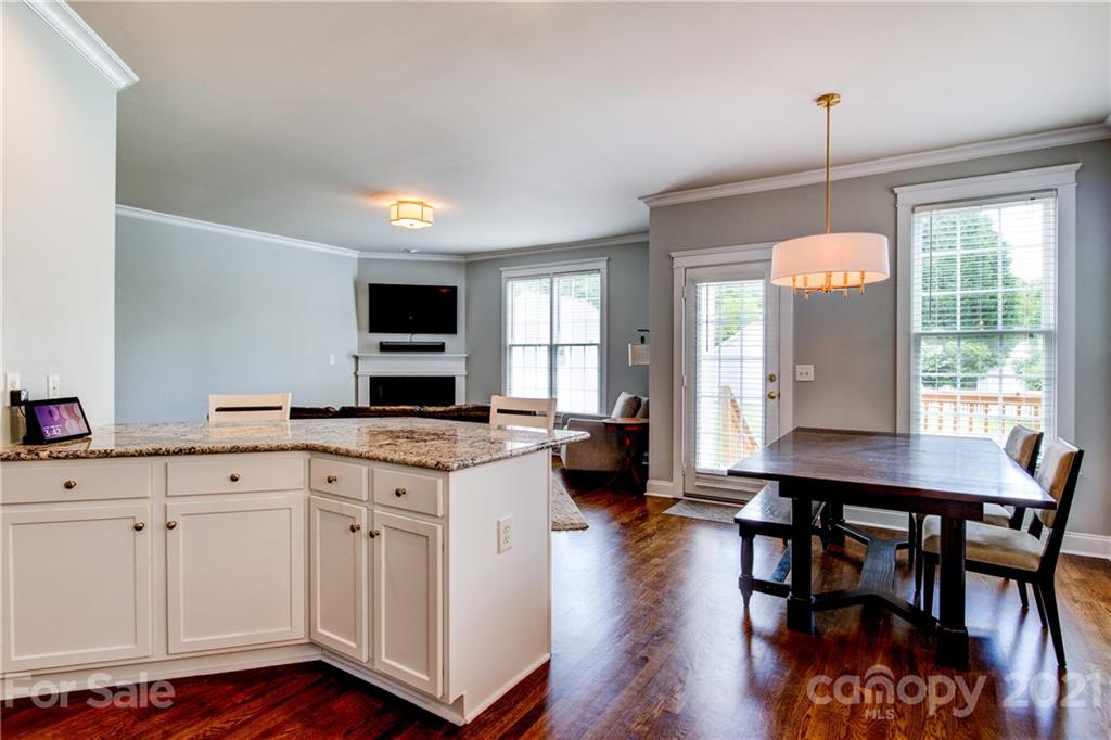 1375 Barnett Woods Fort Mill, SC 29708 - Photo 10 of 37 Gallery Image 10
