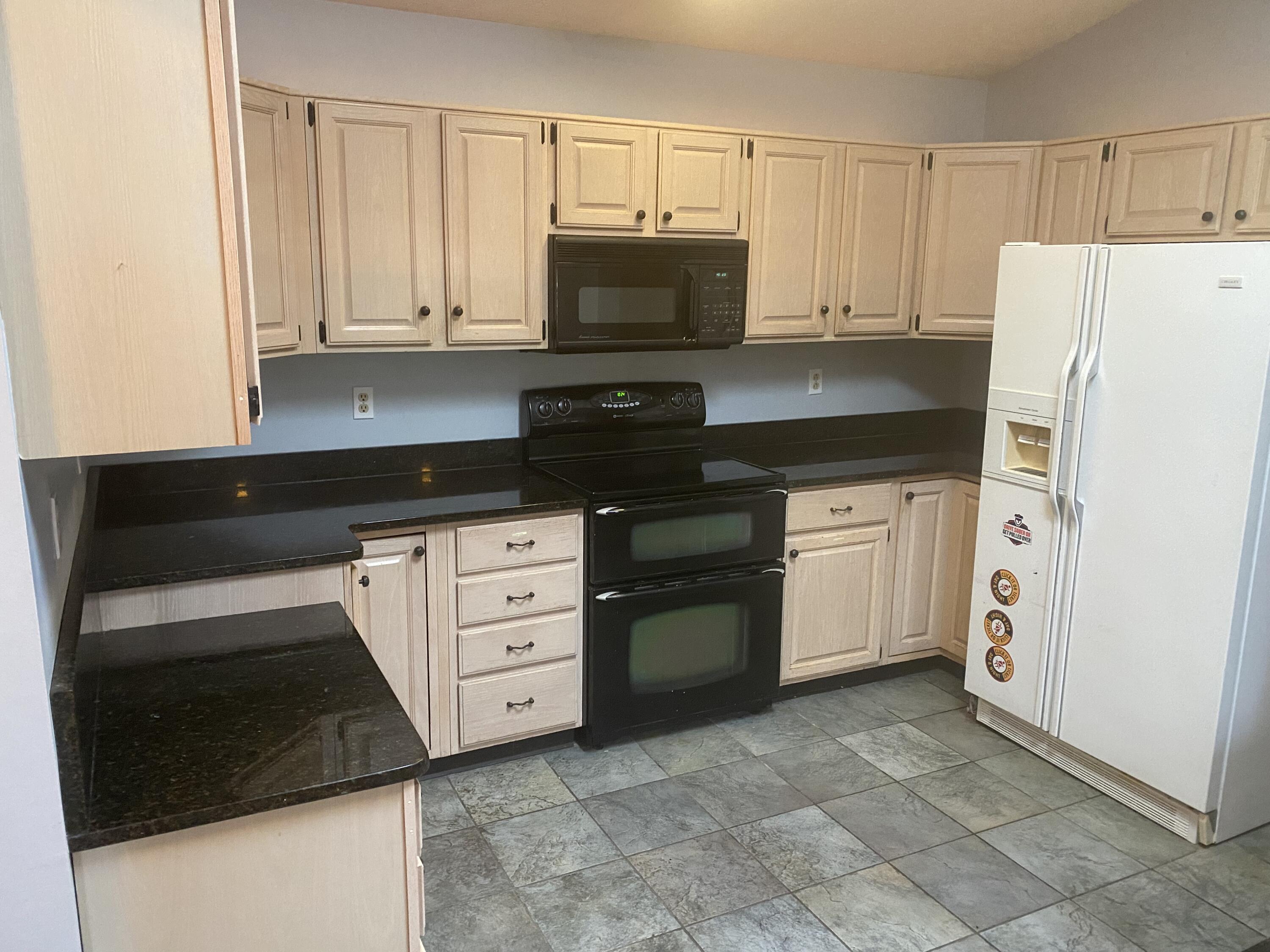 3111 Country Side Court Springfield, OH 45503 - Photo 11 of 23