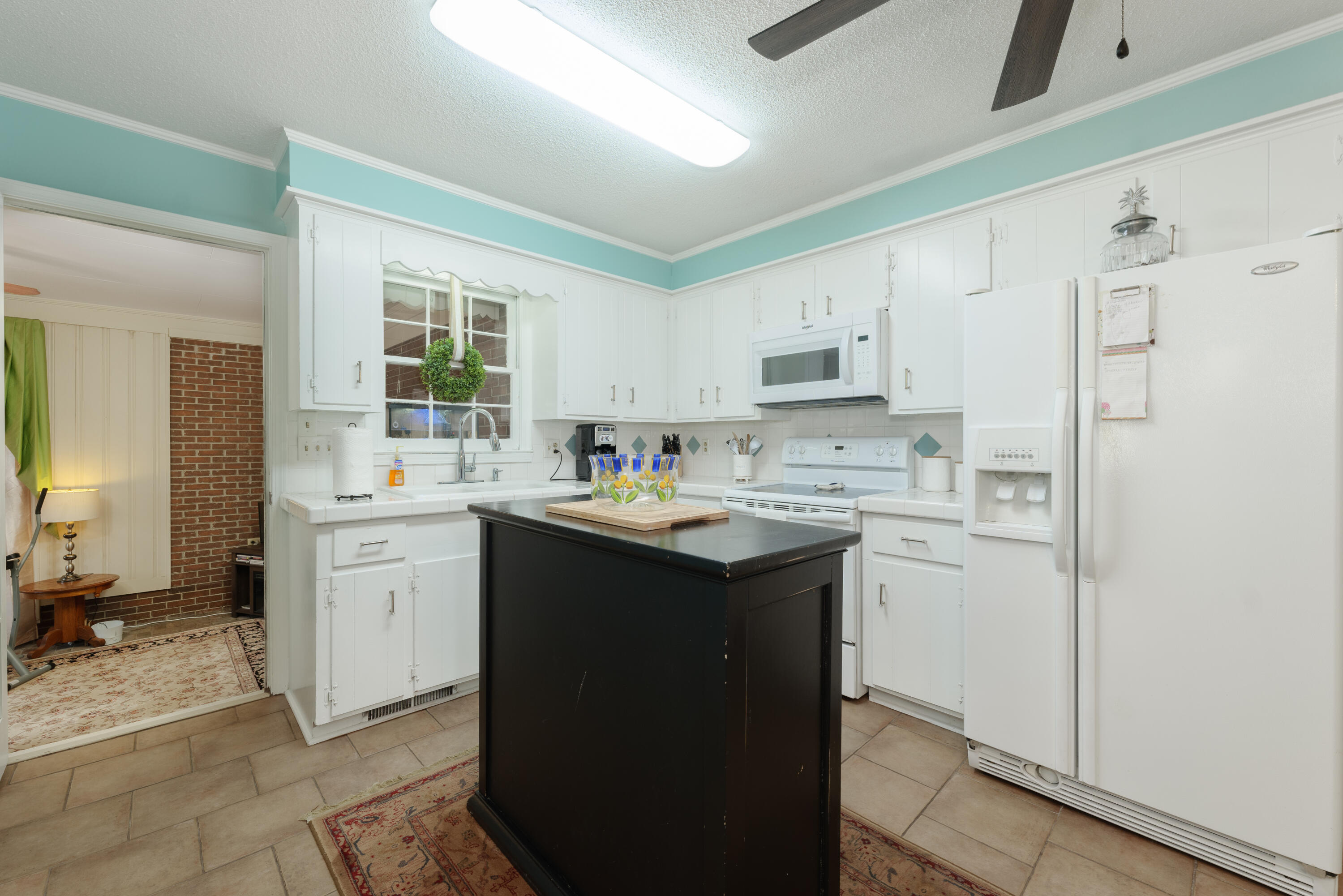 1301 County Rd S-45-185 Kingstree, SC 29556 - Photo 11 of 24 P1023568-Edit