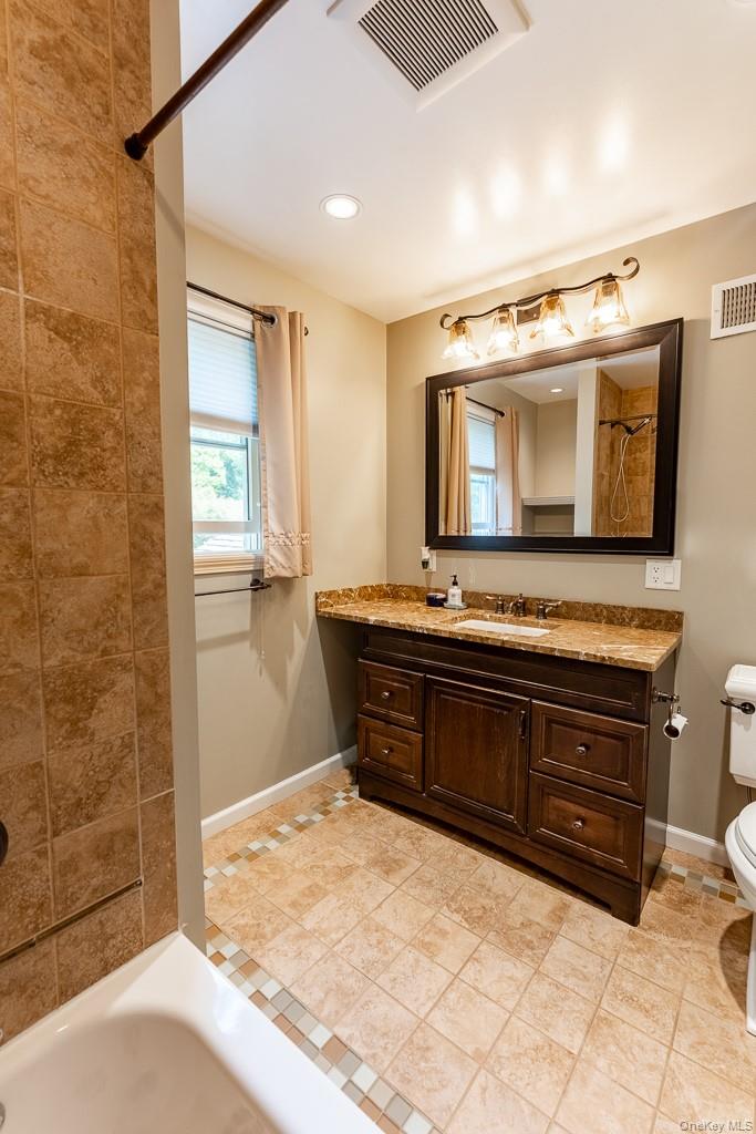 22 Oakbrook Road Ossining, NY 10562 - Photo 29 of 47