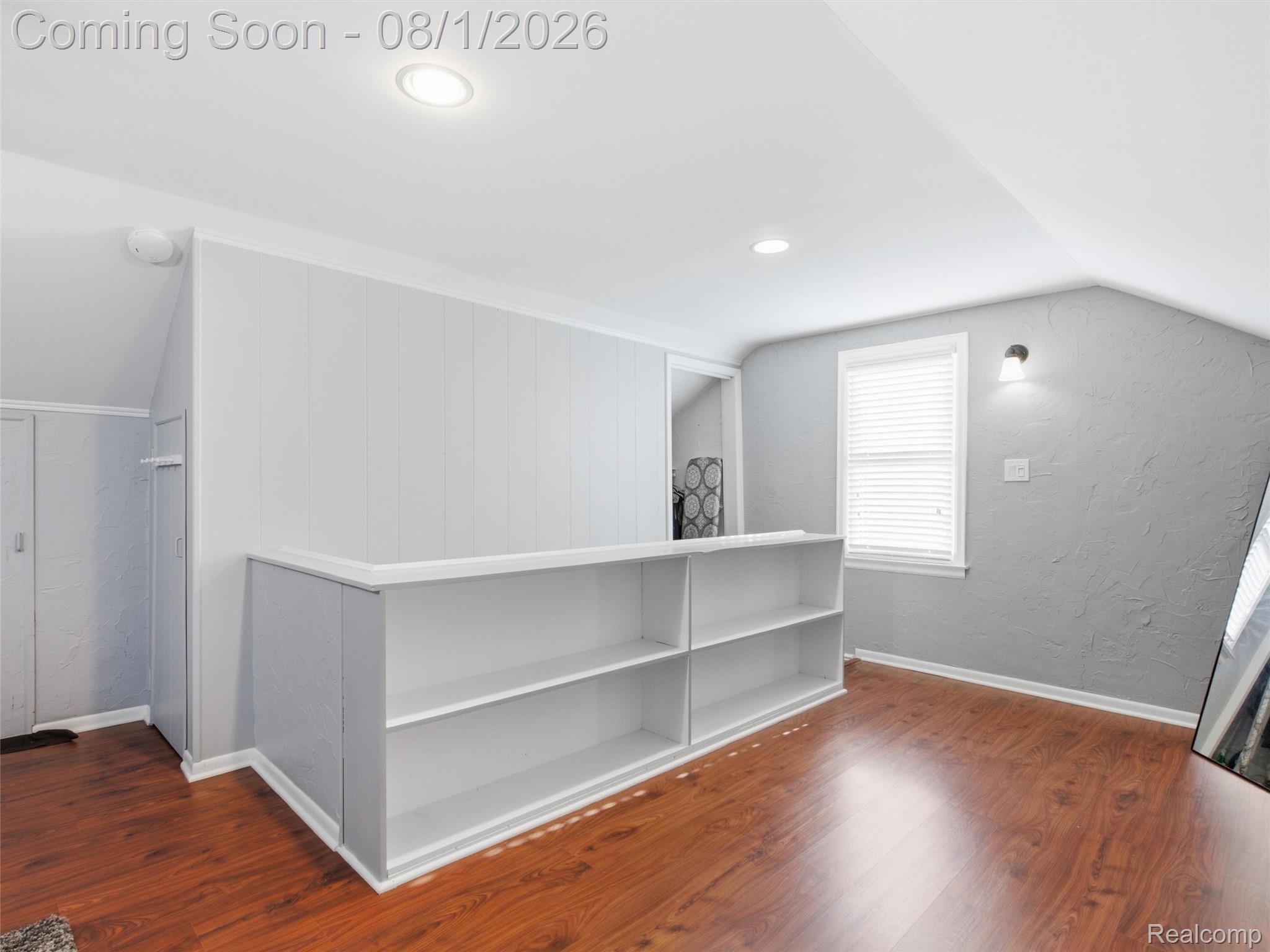 1036 Oxford Road Berkley, MI 48072 - Photo 19 of 35 06-DSC07188.jpg