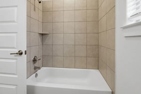 $319,000 | 460 Parkline Drive, Unit 34B, Georgetown, TX 78626
