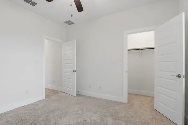 $319,000 | 460 Parkline Drive, Unit 34B, Georgetown, TX 78626