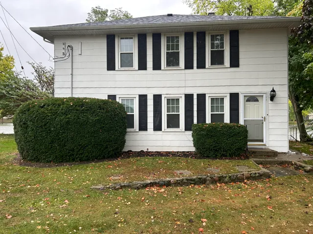 $580,000 | 210 East South Street, Colon, MI 49040