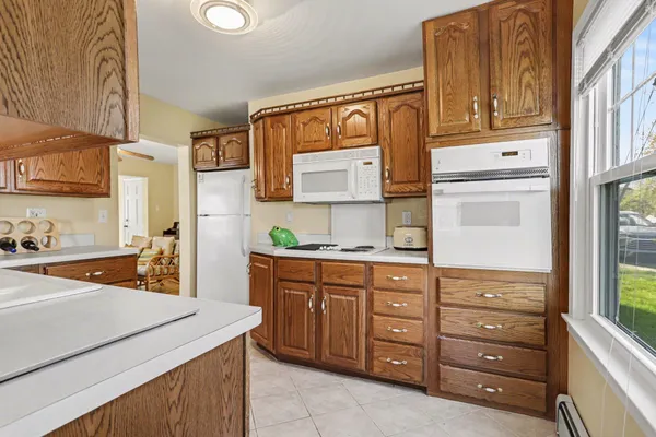 $563,000 | 210 East South Street, Colon, MI 49040