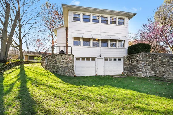 $563,000 | 210 East South Street, Colon, MI 49040