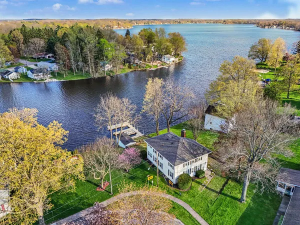 $563,000 | 210 East South Street, Colon, MI 49040