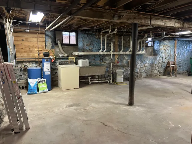 $570,000 | 210 East South Street, Colon, MI 49040