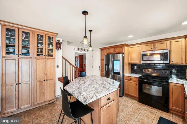 $571,000 | 650 Willow Lane, Atglen, PA 19310