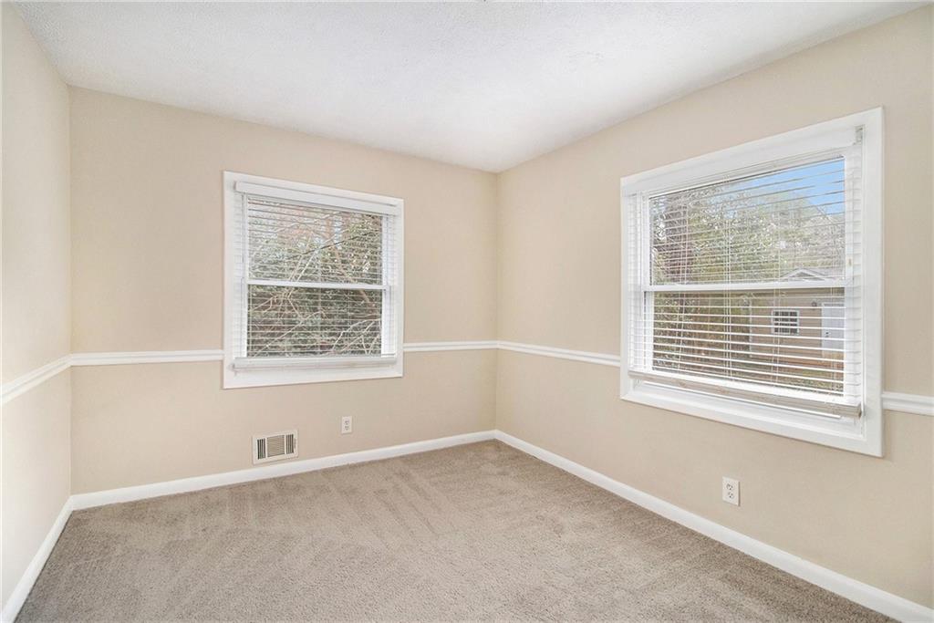 3435 Misty Valley Road Decatur, GA 30032 - Photo 13 of 15