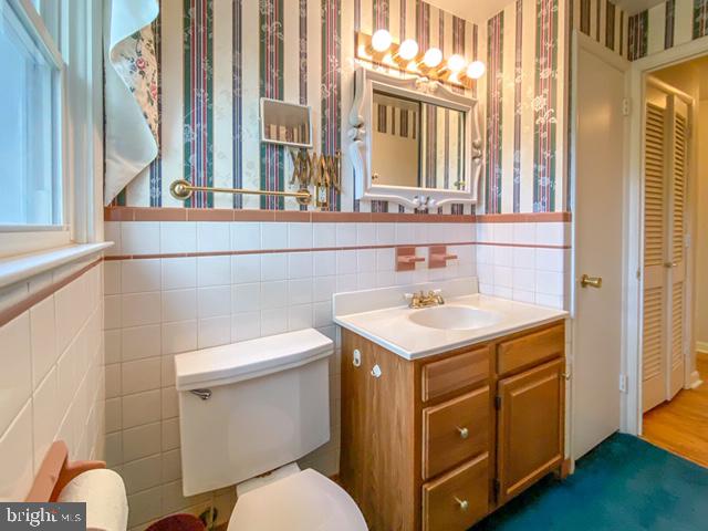 2710 Cambridge Road York, PA 17402 - Photo 18 of 27 Gallery Image 18