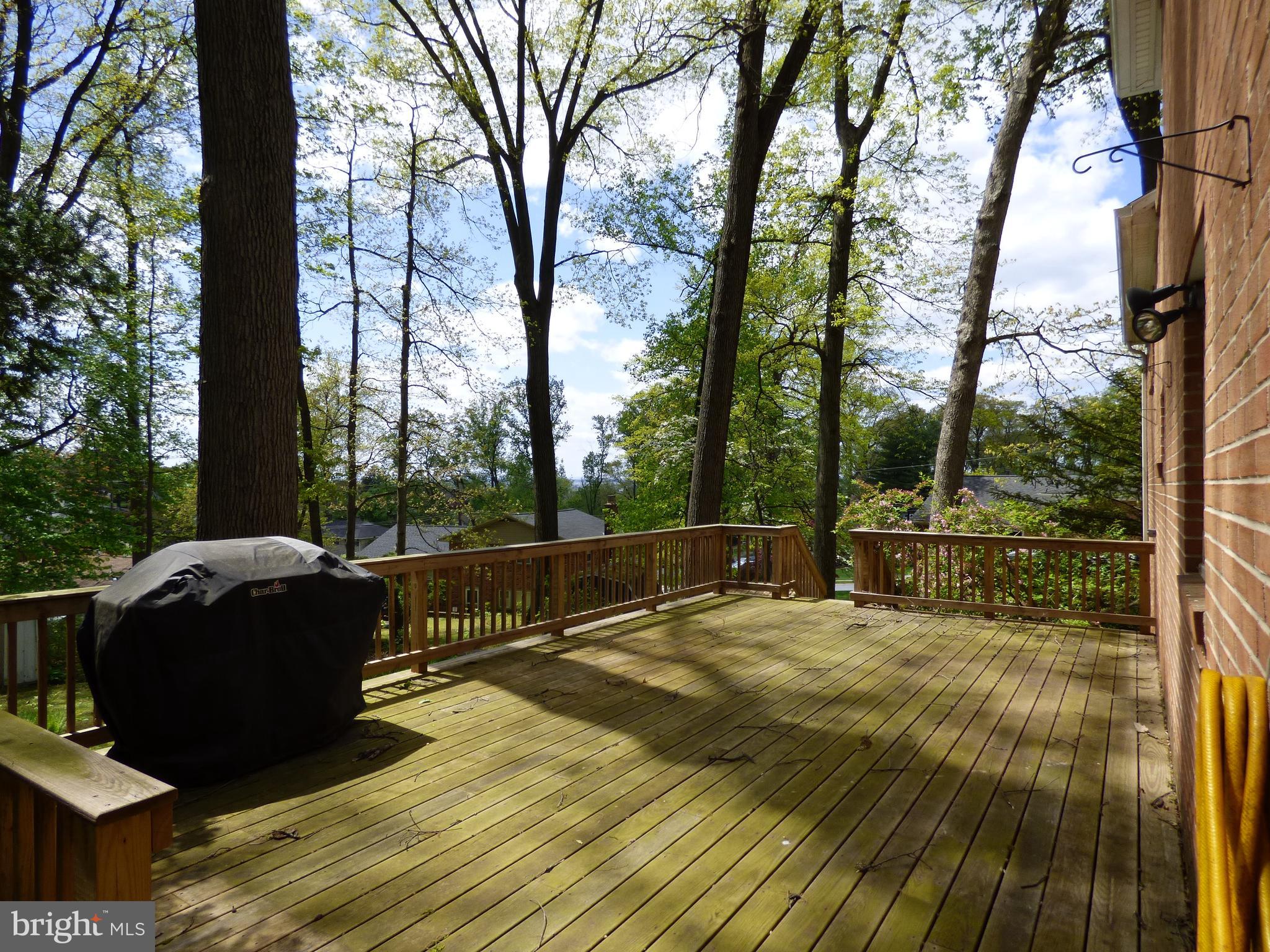 2710 Cambridge Road York, PA 17402 - Photo 26 of 27 Gallery Image 26