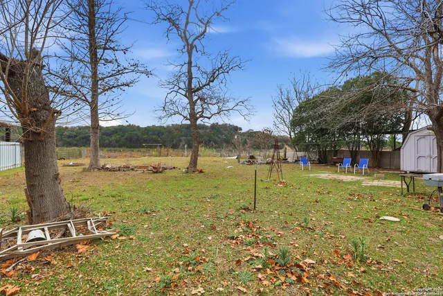 $100,000 | 545 Lakeshore Drive South, Bandera, TX 78003