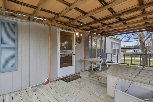 $100,000 | 545 Lakeshore Drive South, Bandera, TX 78003