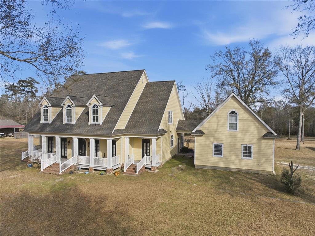 2490 Sutherland Road Lake Charles, LA 70611 - Photo 1 of 28