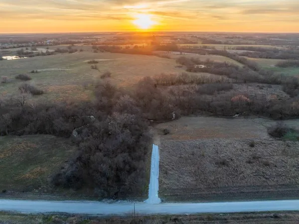 $199,000 | South Little Road, Garden City, MO 64747