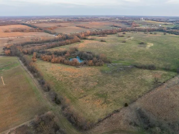 $199,000 | South Little Road, Garden City, MO 64747