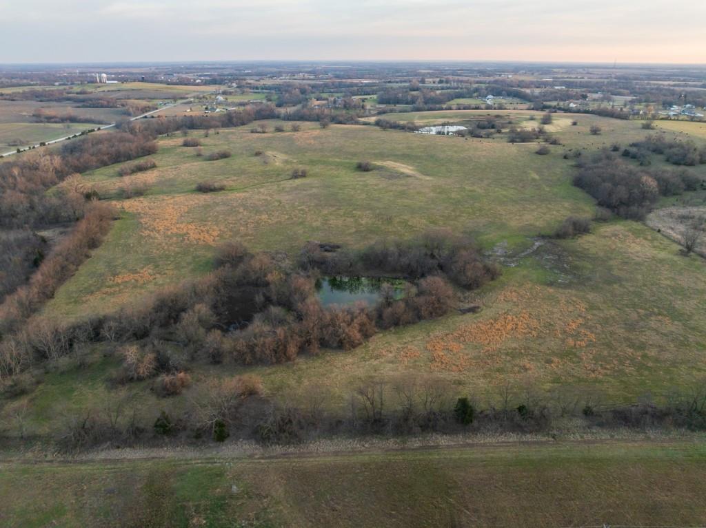 South Little Road Garden City, MO 64747 - Photo 8 of 32