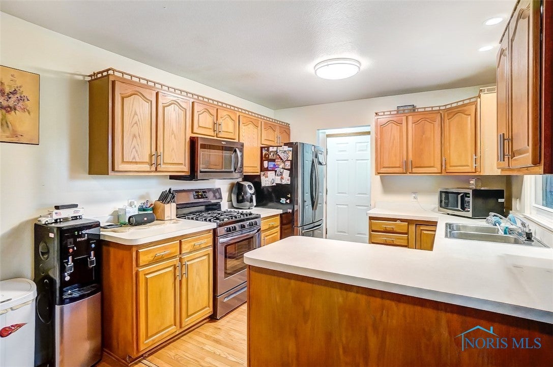 4950 Waterville Swanton Road Swanton, OH 43558 - Photo 9 of 38 Gallery Image 9