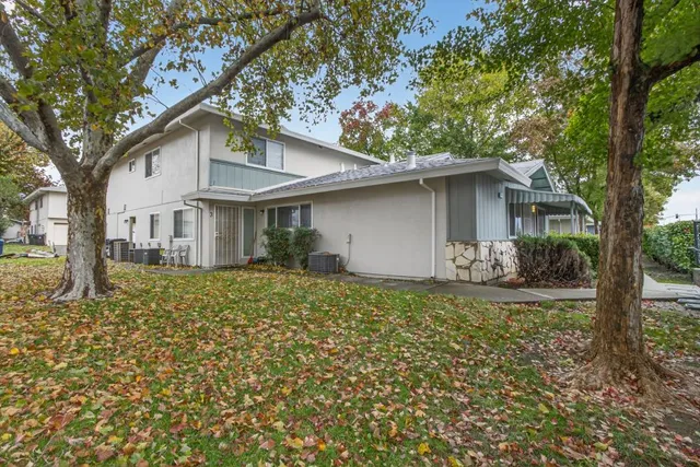 $205,000 | 6529 Greenback Lane, Unit 1, Citrus Heights, CA 95621