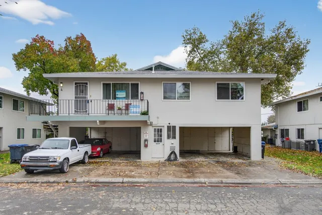 $205,000 | 6529 Greenback Lane, Unit 1, Citrus Heights, CA 95621