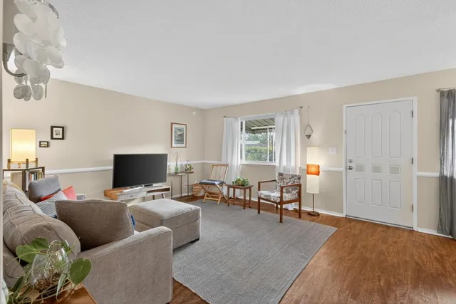 $205,000 | 6529 Greenback Lane, Unit 1, Citrus Heights, CA 95621