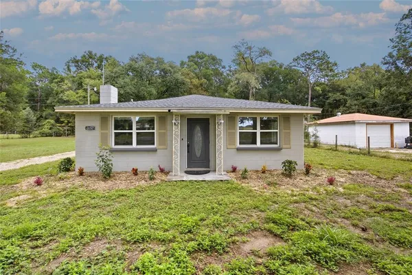 $1,600 | 3157 Highway 41, Dunnellon, FL 34432