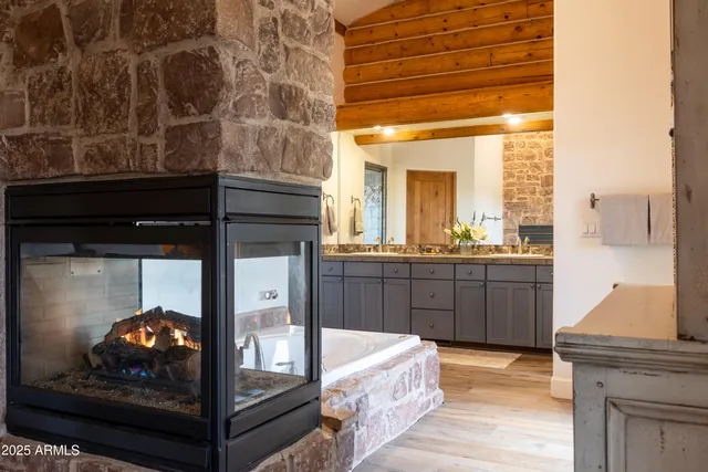 $1,670,000 | 3533 Meadow Wood Drive, Happy Jack, AZ 86024