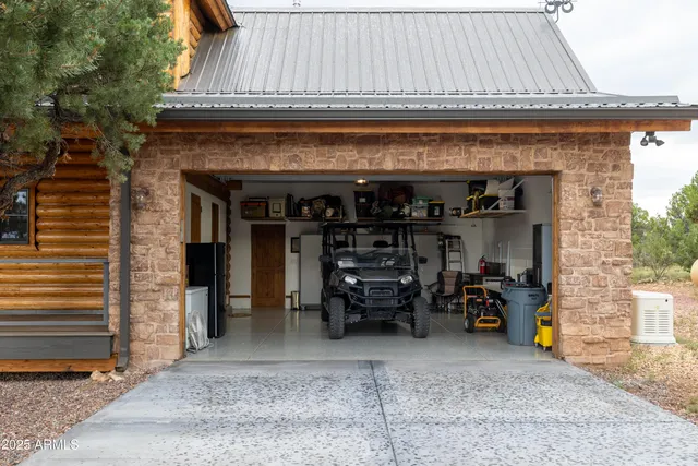 $1,670,000 | 3533 Meadow Wood Drive, Happy Jack, AZ 86024