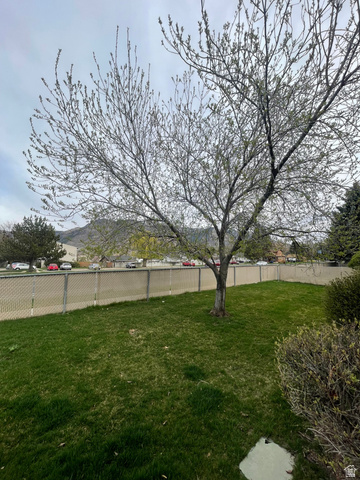 101 1501 Monroe, Unit 101 Ogden, UT 84404 - Photo 23 of 24 View of yard