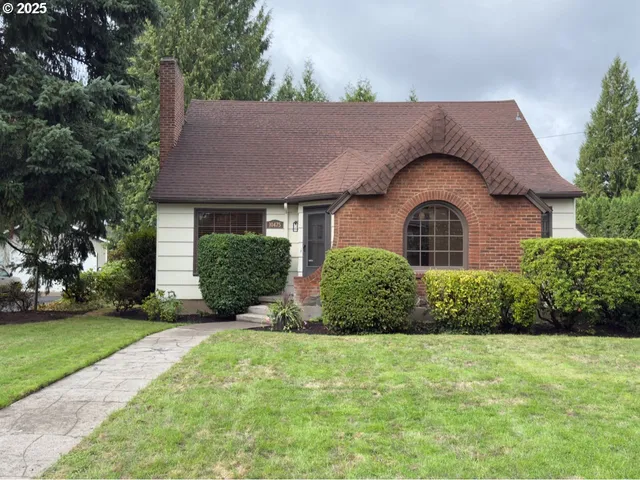 $675,000 | 10475 Southeast 37th Avenue, Milwaukie, OR 97222