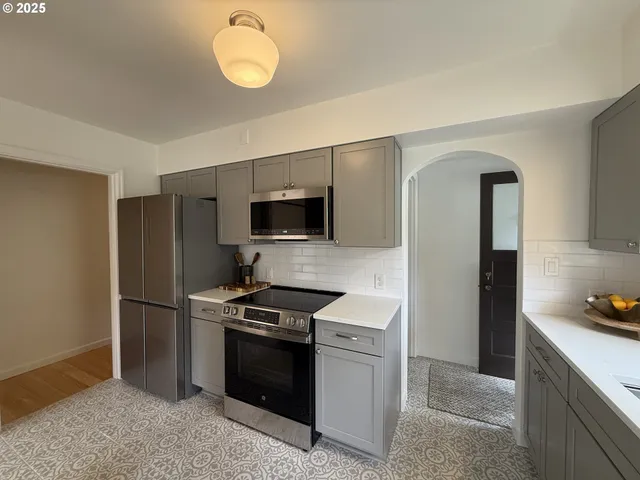 $675,000 | 10475 Southeast 37th Avenue, Milwaukie, OR 97222