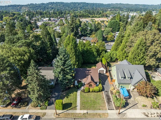 $675,000 | 10475 Southeast 37th Avenue, Milwaukie, OR 97222
