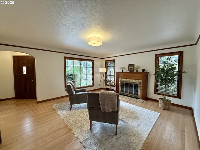 $675,000 | 10475 Southeast 37th Avenue, Milwaukie, OR 97222