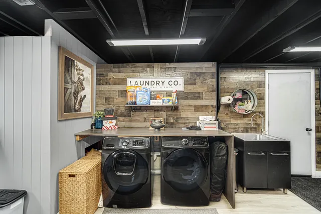 $369,900 | 2449 Flat Rock Road, Dyer, IN 46311