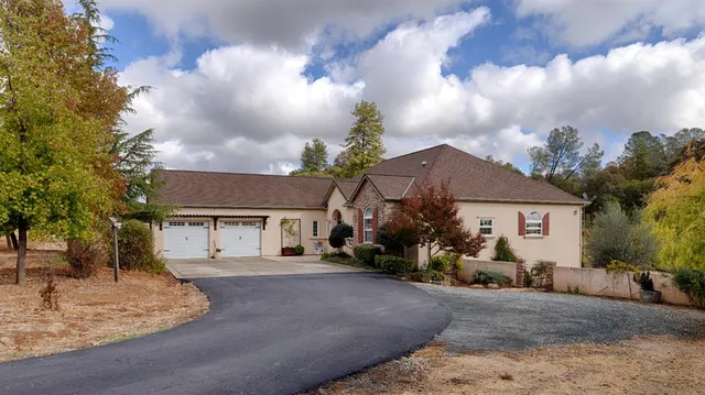 $829,900 | 23427 Macy Place, Auburn, CA 95602