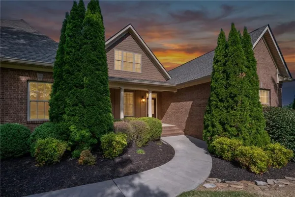 $650,000 | 148 Fox Den Drive Northeast, Calhoun, GA 30701